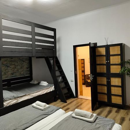 Apartament Corana Oradea Εξωτερικό φωτογραφία